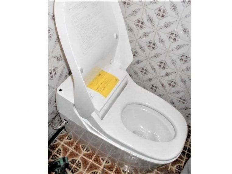 トイレ取替工事　北中城村　Ｕ様邸　≪リフォームはホカマホーム≫
