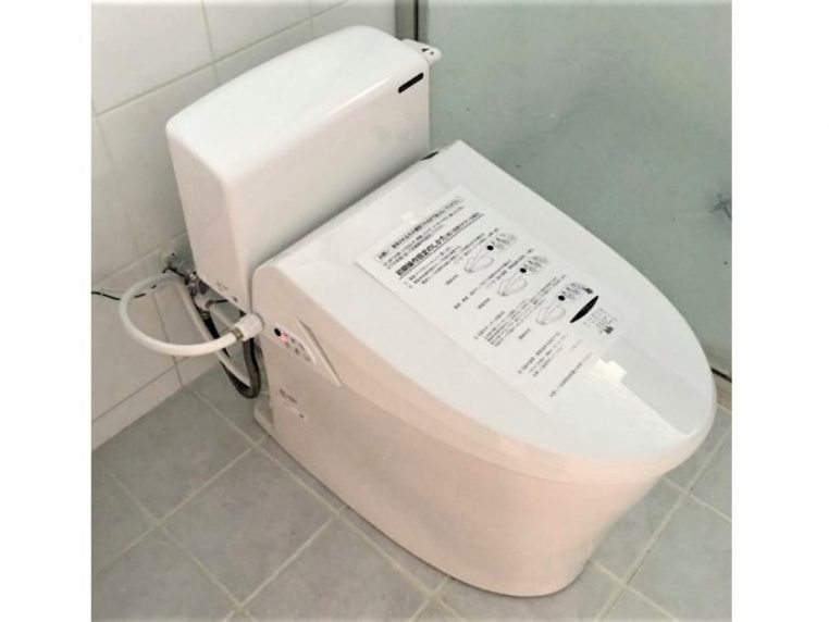 トイレ取替工事　≪リフォームはホカマホーム≫
