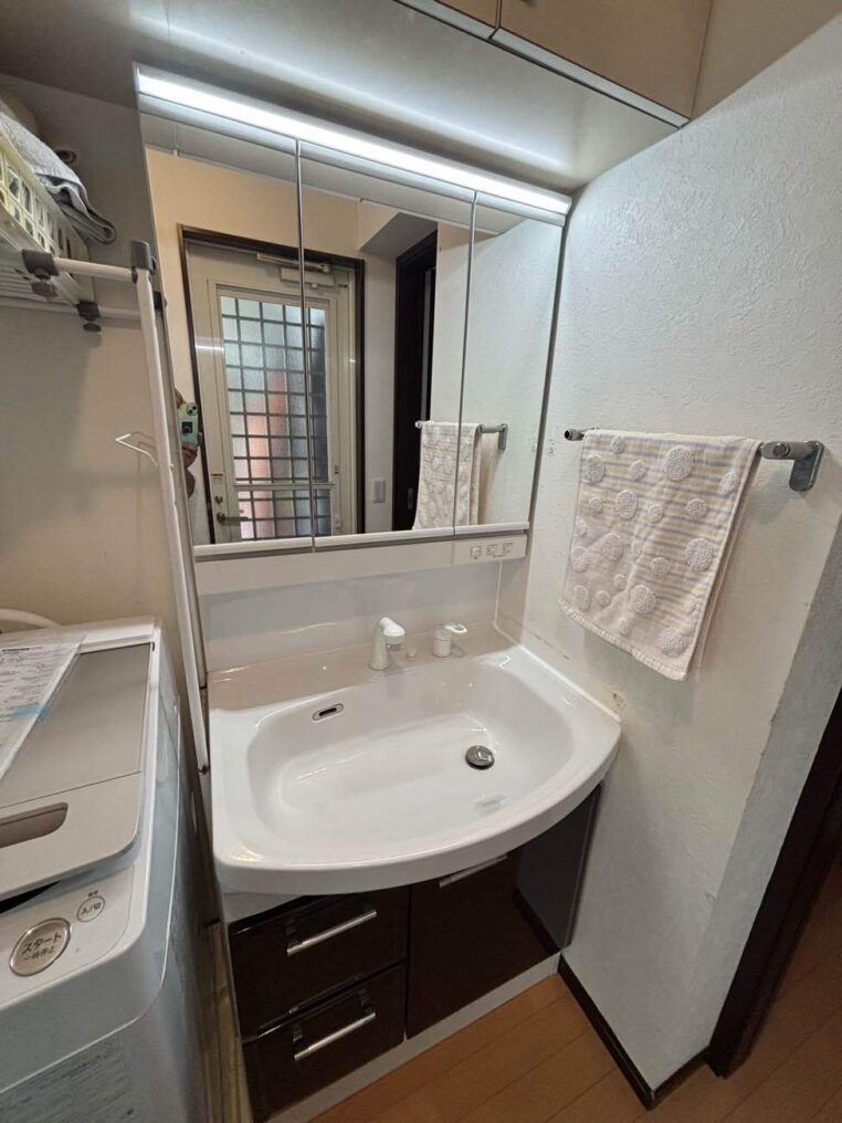 【洗面化粧台取替工事】沖縄県那覇市 T様邸