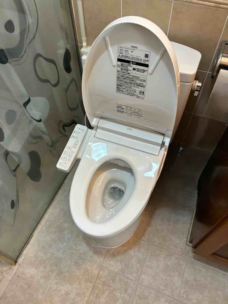 【トイレ取替工事】沖縄県北谷町　I様邸